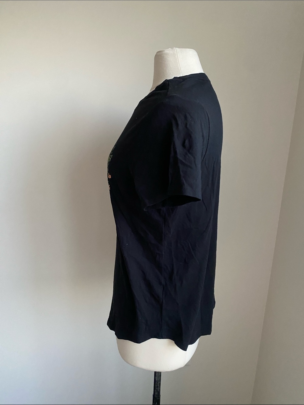 Old Navy Black City Graphic Short-Sleeve Women's Tee Womens Sz Large - Picture 4 of 6